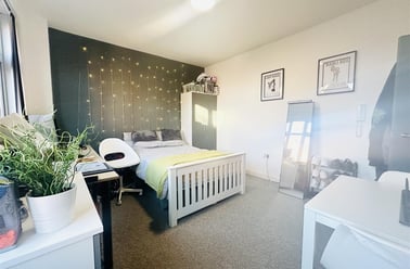 Sherwin Road, Lenton, Nottingham - Image 3